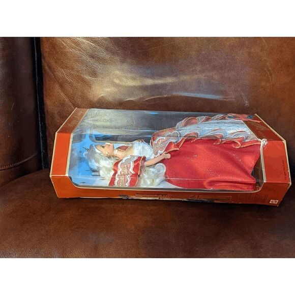 NRFB 1997 RARE HAPPY HOLIDAYS 10TH ANNIVERSARY BARBIE BLONDE - Picture 6 of 8